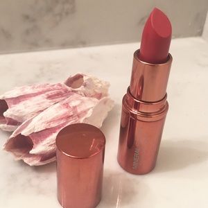 🌭Mineral fusion lipstick Peony
